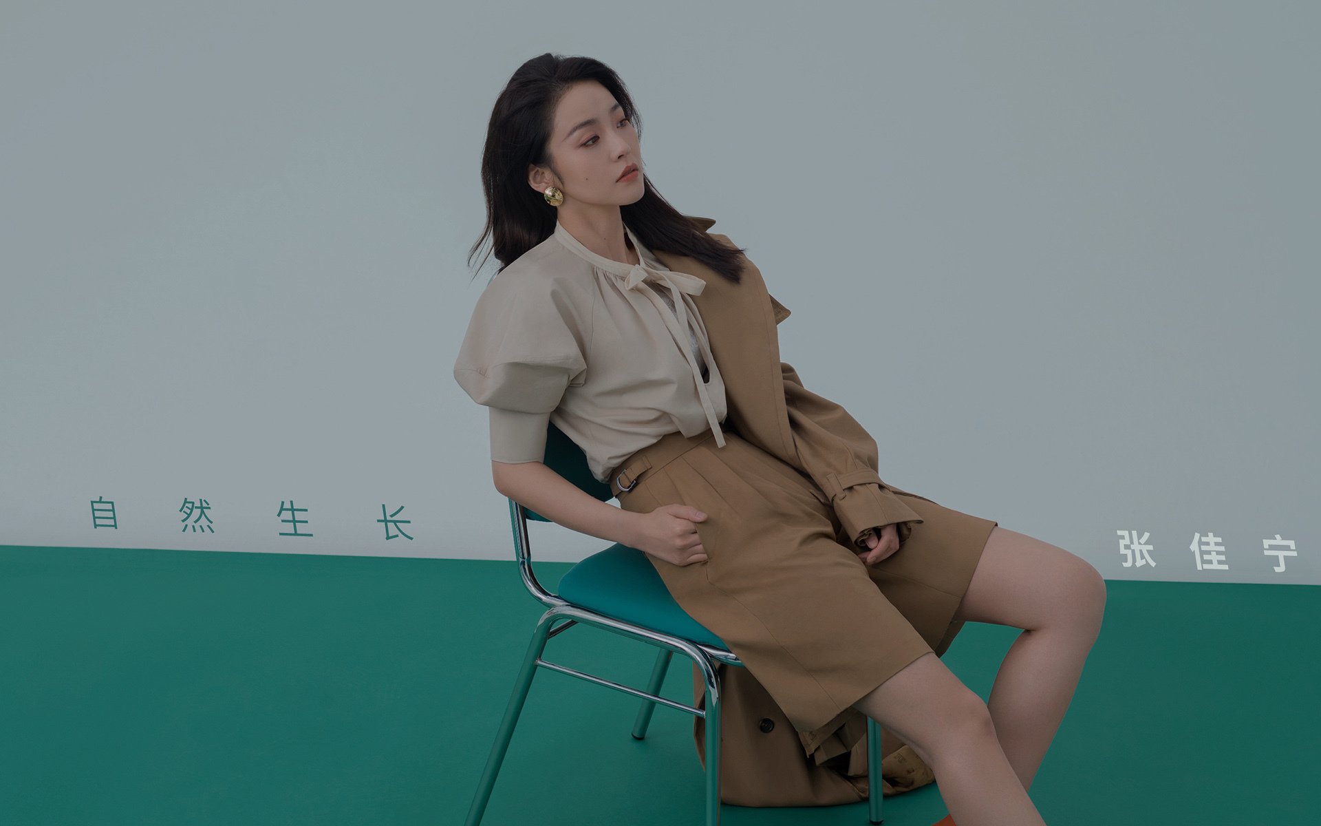 雷火电竞合作-中亚铁骑掀起蓝色风暴，2026世界杯E组生死战，乌兹别克斯坦横扫智利，苏亚雷斯以一己之力点燃圣彼得堡之夜